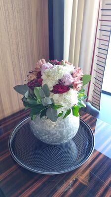 Flowers for yachts greece. Exclusive Decoration Package.