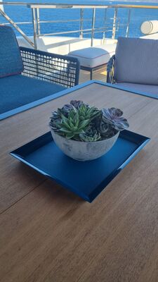 Προμήθεια λουλουδιών σε γιοτ. Πακέτο Διακόσμησης.