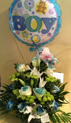 new born flowers balloon