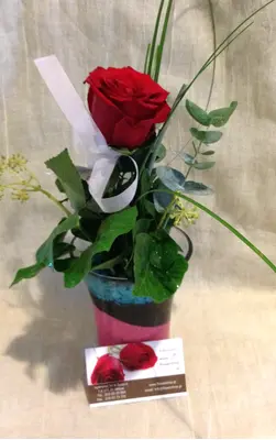 "ΟΝΕ"  rose (exclusive design vase)