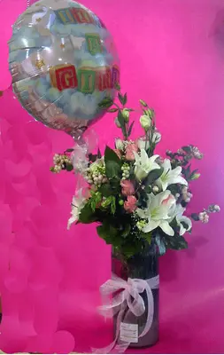 pink-vase-girl.gif