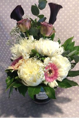 glass vase extra flowers