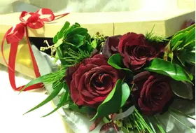 Box with roses