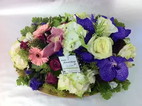 New born "boy & girl" twins = Two color flower arrangement!!!