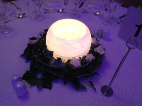 Δεξίωση Γάμου  διακόσμηση με "Κεριά Μπάλες και Στεφάνια Κάλλες"