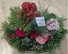 Christmas & New Year Celebrating Arrangements