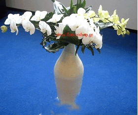 Phalaenopsis orchids in vase