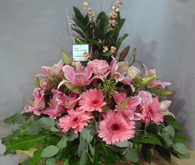 Rich romantic pink colored flower arrangement