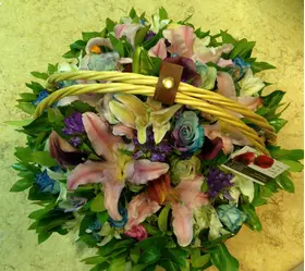 Roses "Rainbow" exclusive