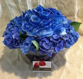 Blue Roses (30 total) stems arrangement in glass exclusive !!!