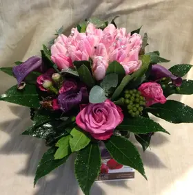 Ανθοπωλείο flowershop.gr Χειμώνας λουλούδια σε "Βάζο με διακοσμητική άμμο"