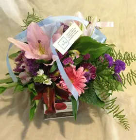 Spring pink & blue basket small but lovely!!! (ideal  for twins baby boy & girl)