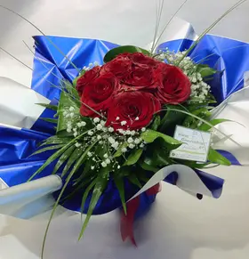 Red roses bouquet (10)stems  A' quality Dutch  gift wrapped with greens in water!!!