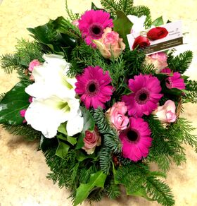 Christmas Mixed flowers in  basket. Exclusive!!!