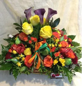 Ανθοπωλείο flowershop.gr Χειμώνας λουλούδια σε "Μεγάλο" καλάθι.