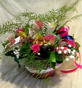 (21) mixed roses. Super week offer!!! Exclusive.