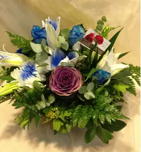 Basket with exclusive flowers for New Born Baby