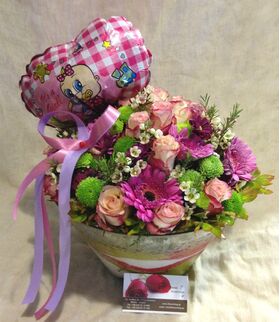 Flower Arrangement  for New Born Baby ! Spring Vase
