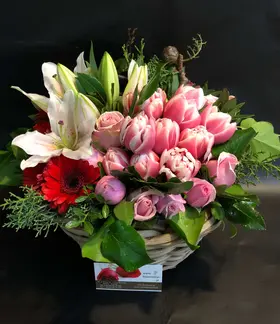 "Grouped" colored flowers in basket. Colored  Spring !!! (35cm basket size)