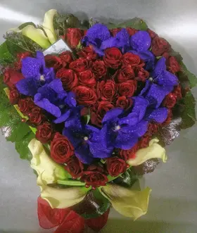 Καρδιά μέ λουλούδια