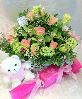 Lovely spring flowers in basket with accessories for new born girl!!! + Teddy Bear + Chocolates!!!