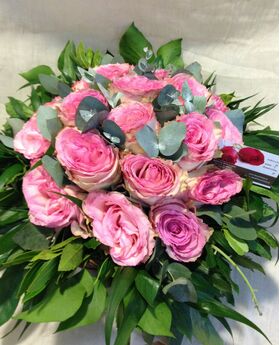 Pink  Roses (15+) stems round basket arrangement