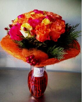 Roses Multi Color In Vase With Decorative Sisal & Water Dye.