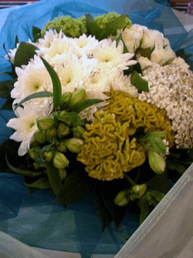 Μπουκέτο με λουλούδια σε γκρουπ