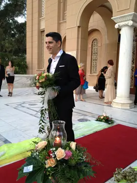 Wedding flower & candles decoration with tropic and autumn flavor colors