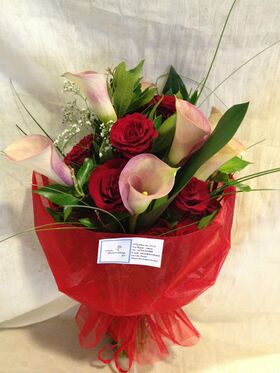 Red & Pink flowers bouquet !!!
