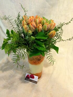 Tulips (20) stems in glass vase with decorative sand layers!!! Random Colors