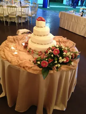 Wedding flower & candles decoration country chapel