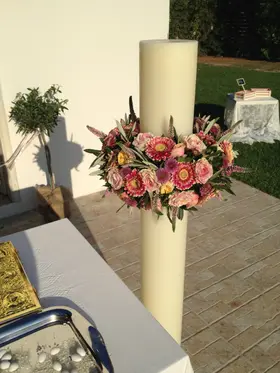 Wedding flower & candles decoration country chapel