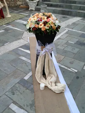 Wedding flower & candles decoration Exterior corridor. Romantic.