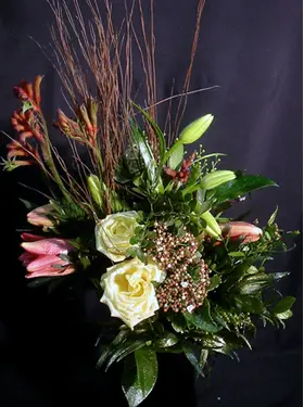 Christmas bouquet with Sallix