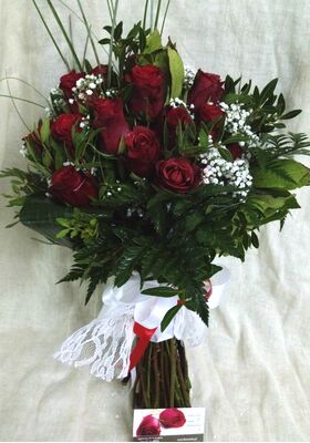 Νυφική Ανθοδέσμη "Κόκκινα Τριαντάφυλλα".