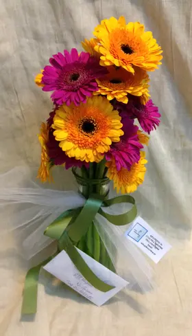 (20) Germini - Gerberas Bouquet + Vase