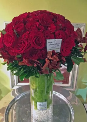 100 red roses bouquet