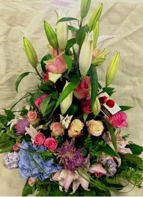 Flower arrangement