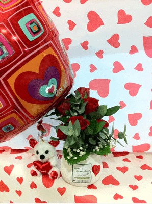Valentine's arrangement in "stone" pot + balloon + bear// (7) roses