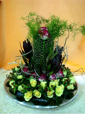 wreath-tray.gif