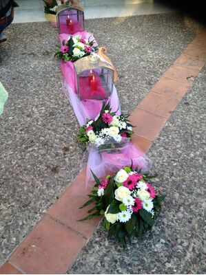 Flowers & Candles Corridor + Decoration