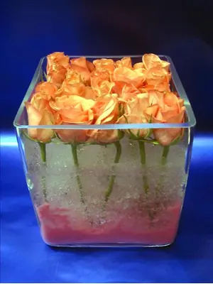 ROSES CUBE.jpg
