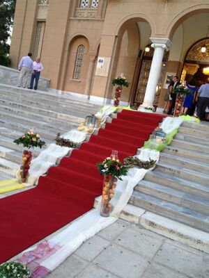 Γάμος. Στολισμός Εκκλησίας Με Τροπικά Λουλούδια & Φθινοπωρινά Χρώματα !!!