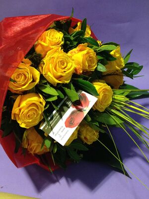 (20) yellow roses A' quality Dutch gift wrapped with greens