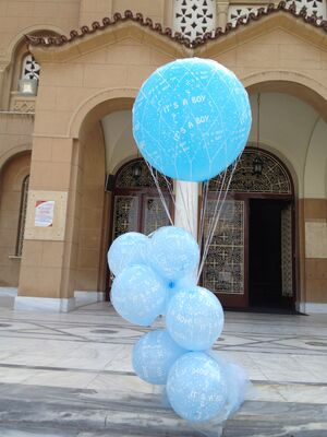 Arrow shaped arrangements & Flying  balloons