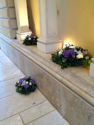 Γάμος. Στολισμός Εκκλησίας Με "Μοβ Ορτανσίες" & Λουλούδια Εποχής. Καλοκαιρινό Θέμα.