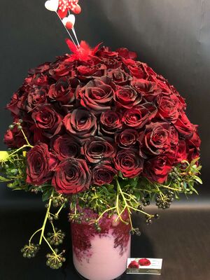 "Κόκκινα Τριαντάφυλλα" !!! Αγάπη χ 100 !!! (1) Πολυτελές Μπουκέτο (100) τεμ..!!!