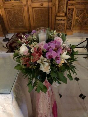 Wedding flower & candles decoration Exterior corridor. Autumn Flavor & Style.