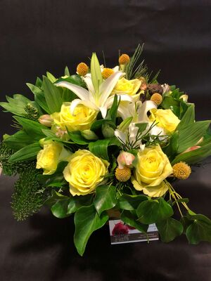 Πολυτελές!Σύνθεση Σε Γυάλινο.